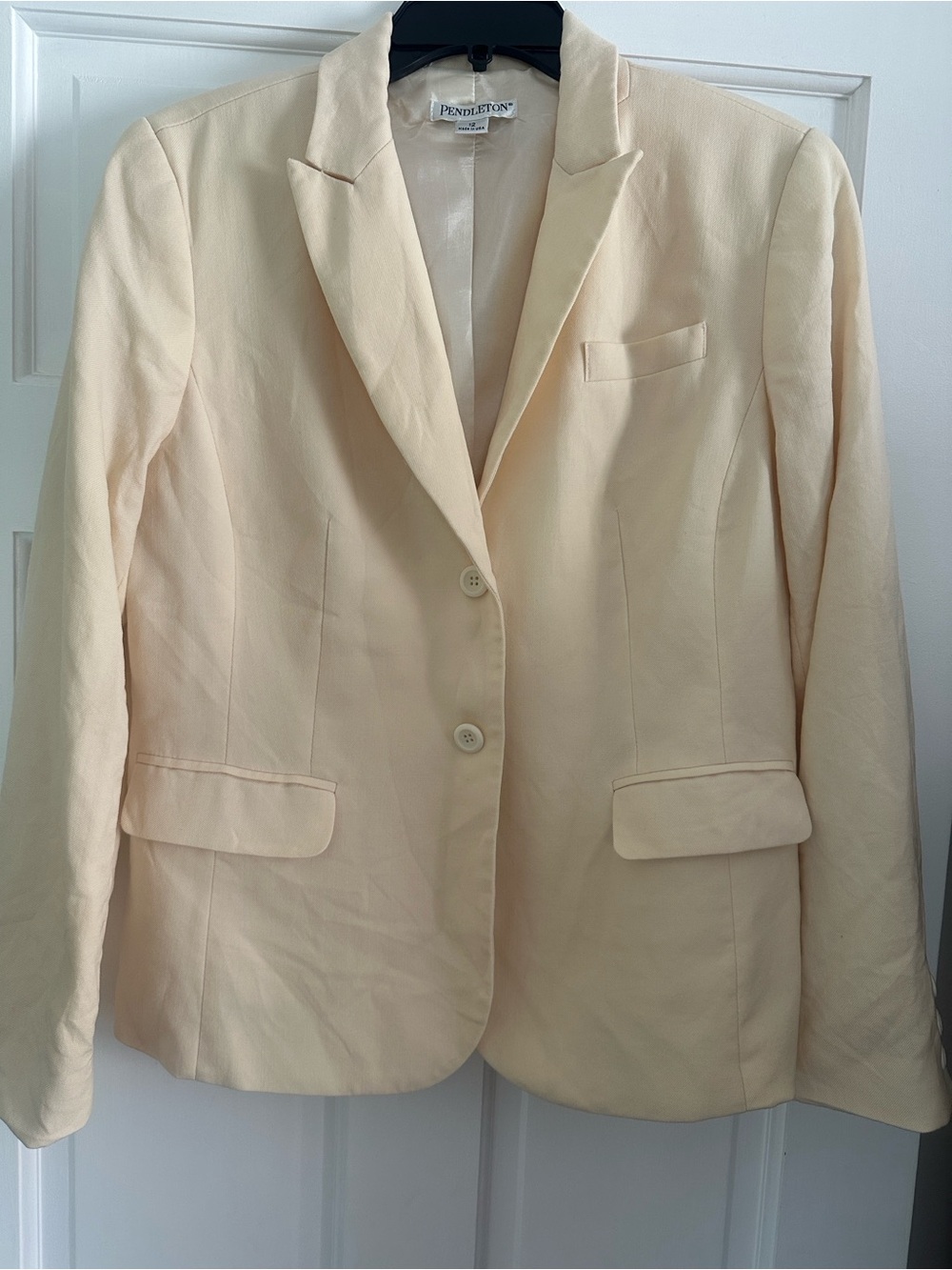 Pendleton Pale Yellow Tailored Two-Button Blazer 100% Virgin Wool